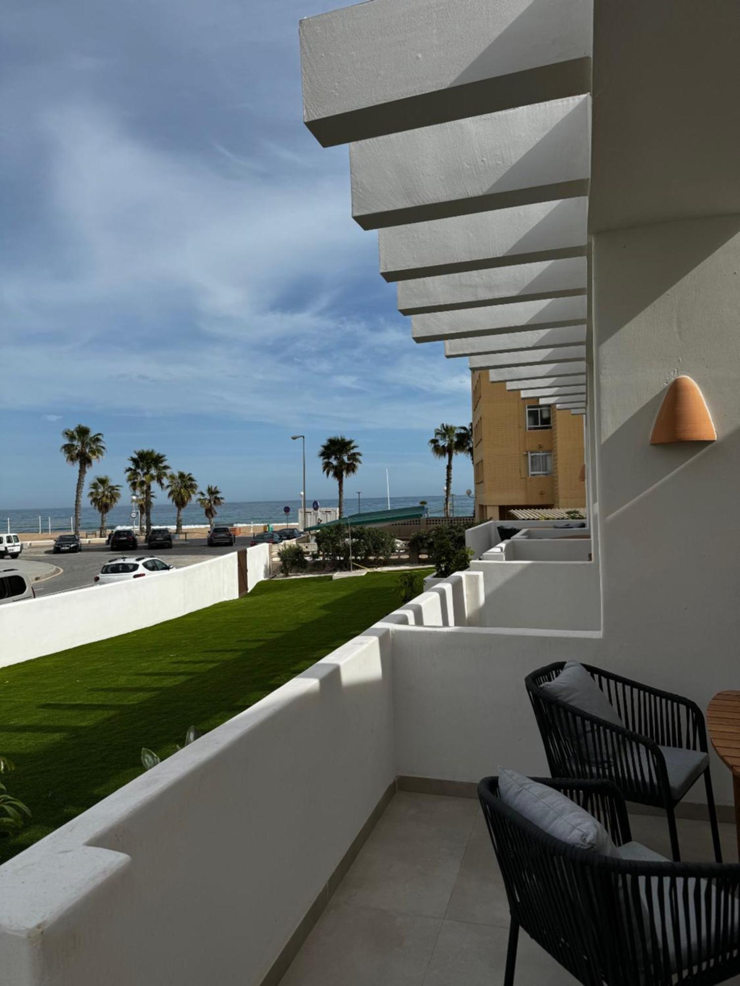 Reyes Catolicos Premium Beach, Playa Urbanova, Alicante Eksteriør billede