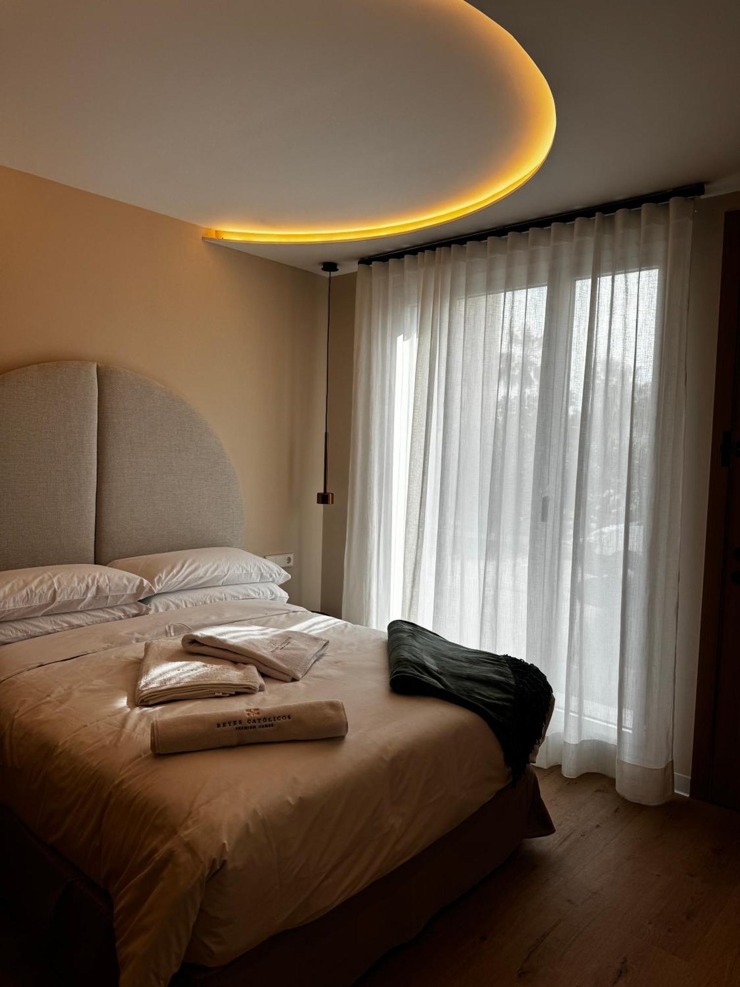 Reyes Catolicos Premium Beach, Playa Urbanova, Alicante Eksteriør billede